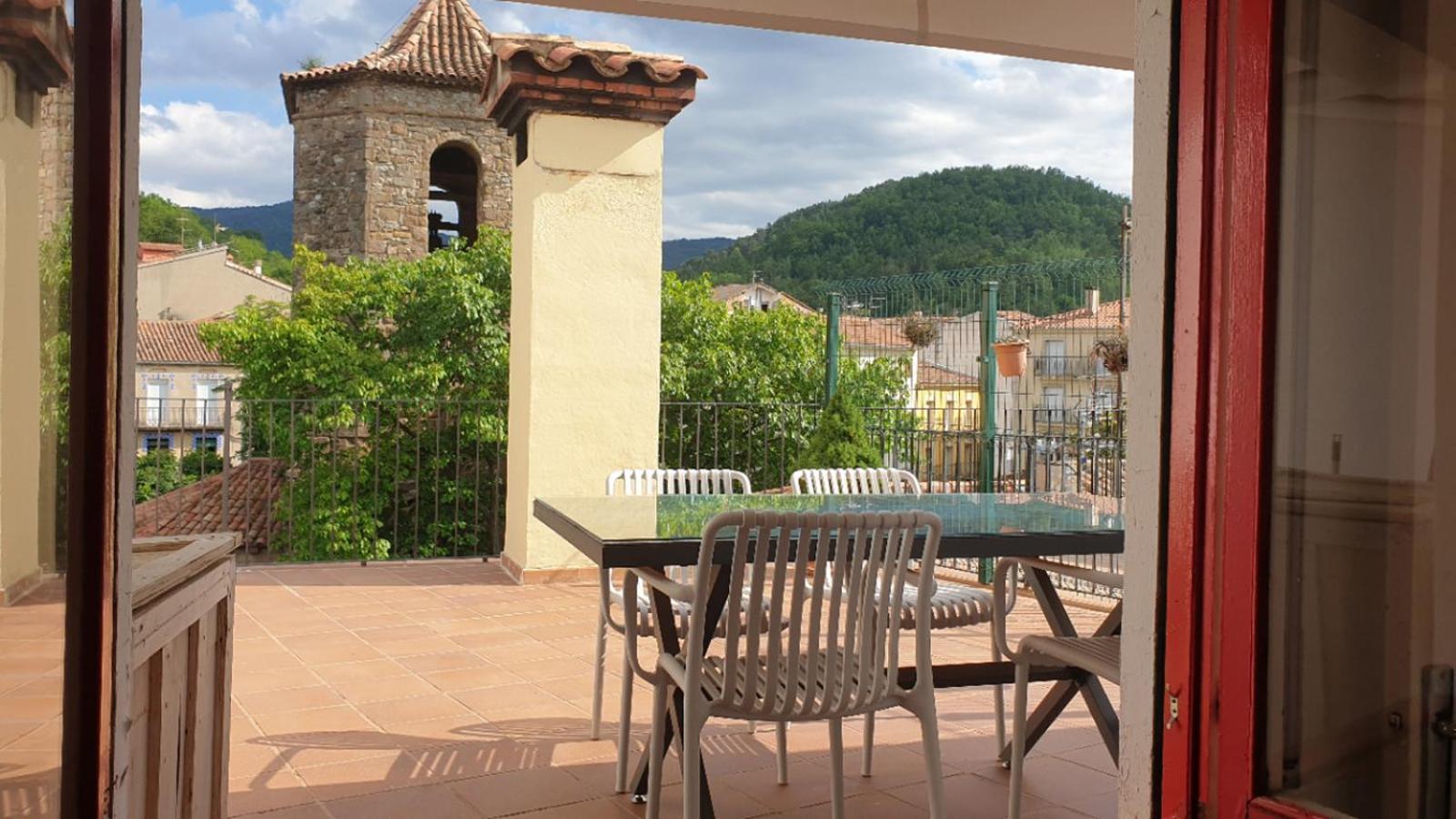 Appartement Casa Lola - Terraza Panoramica En El Centro Del Pueblo à Sant Joan de les Abadesses Extérieur photo
